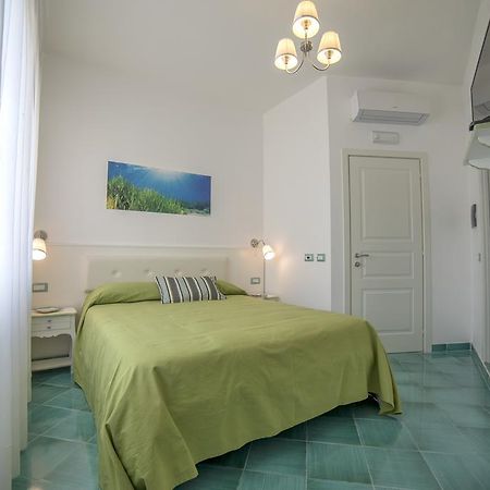 B&B Amalba Maiori Zimmer foto